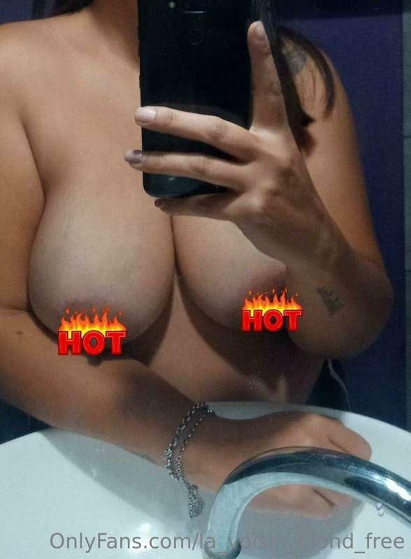 💕@u302448636
I'm hot for you🔥 follow me to have fun together..