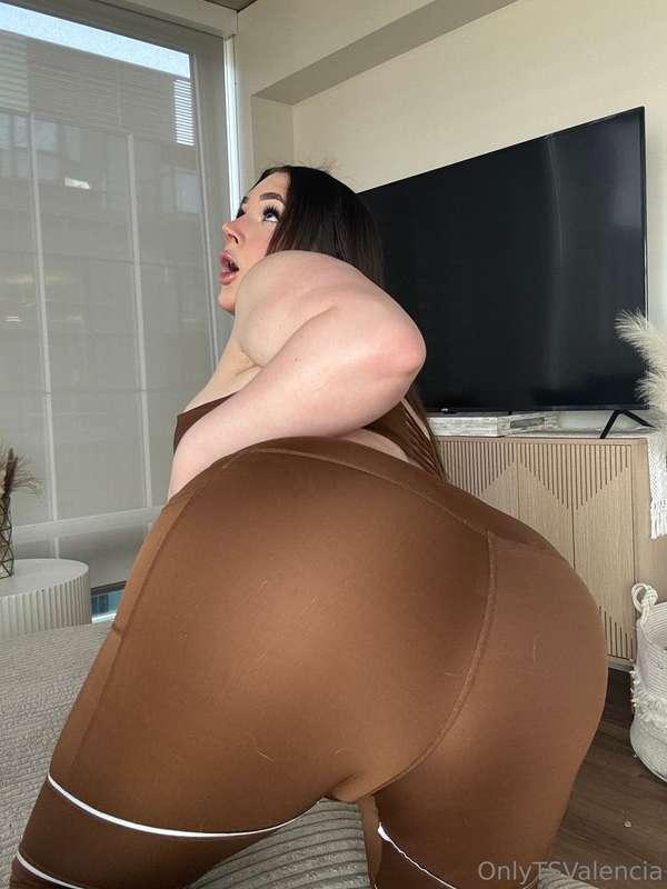 I’ve been horny all day. Think you can make me cum too? 🥵