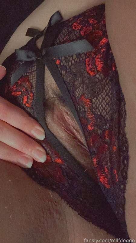 milfdoggo image #1