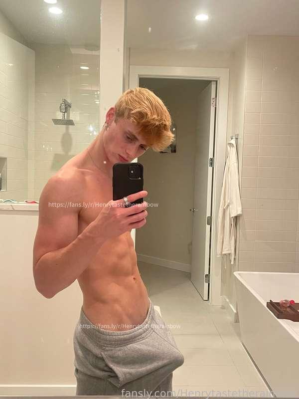 henrytastetherainbow image #1