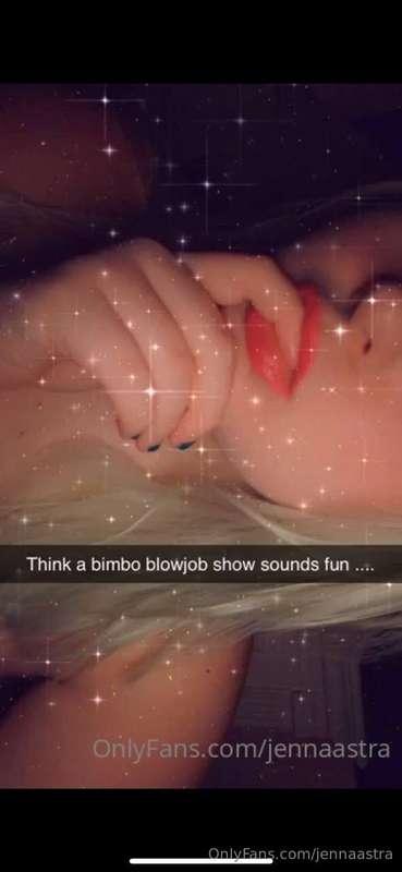 Think a bimbo blowjob sounds fun 🤩 