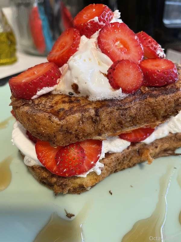 Homemade French Toast Sandwich 🥪 😋🍓
