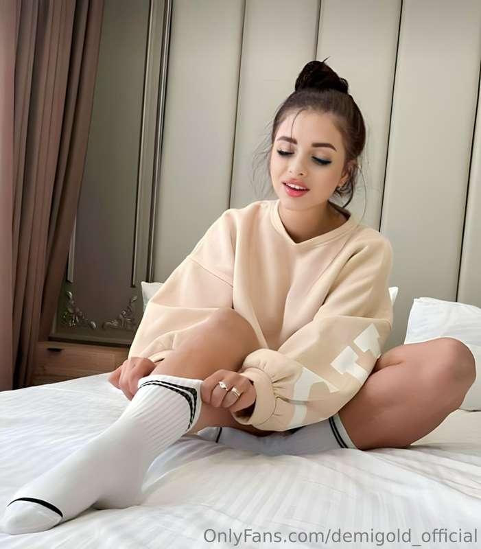 🍌CUTEFACE🍌Darling @mary_sunshine9 is waiting for your messag..