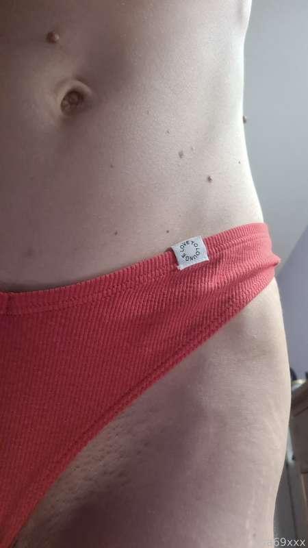 Have a closer look 👀

#panties #thong #closeup 