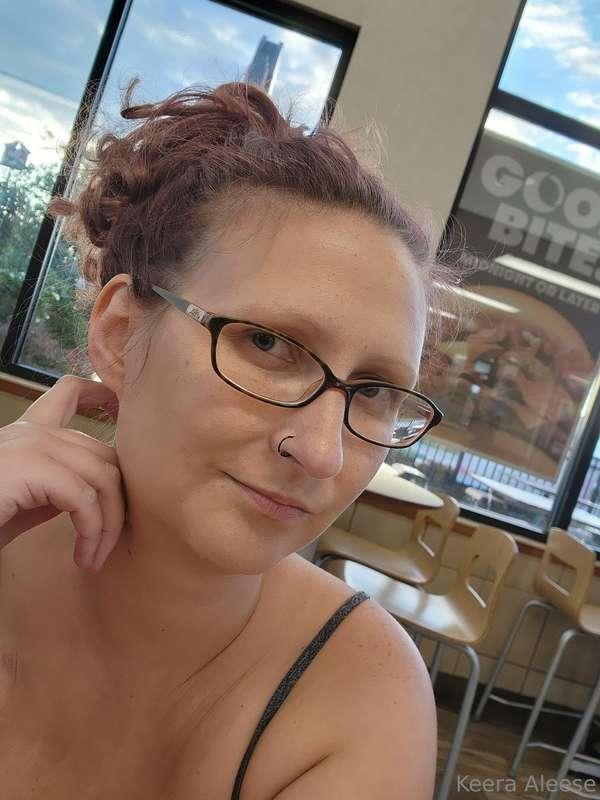 Been at Wendy's for 30 minutes waiting for my food. What wou..