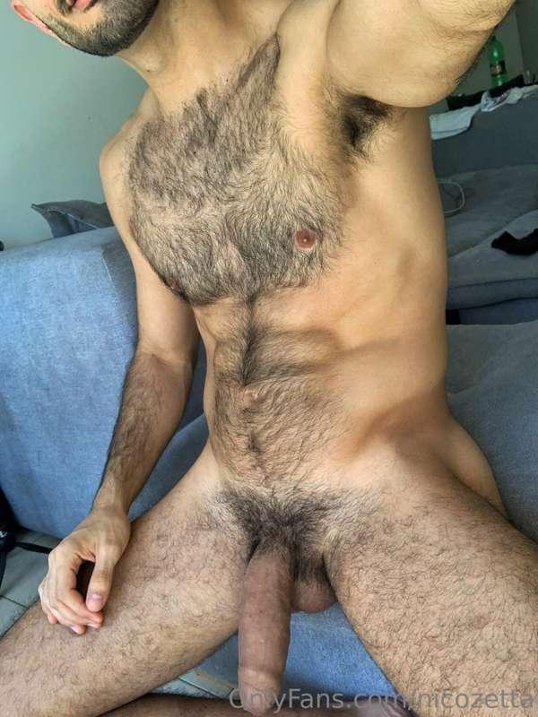Wanna come sniff my body ? 😈