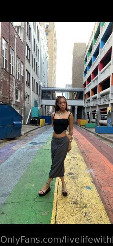 happy monday babes!!!! ❤️❤️❤️