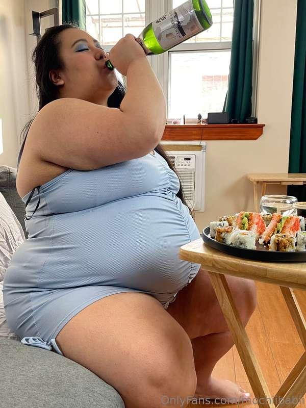Sushi & Sake | Photo SetOriginally Created October 2021➖➖➖➖➖..