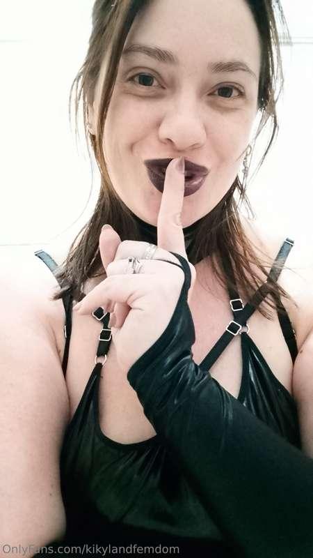 Shhh, I won't tell your wife that you prefer your Mistress o..
