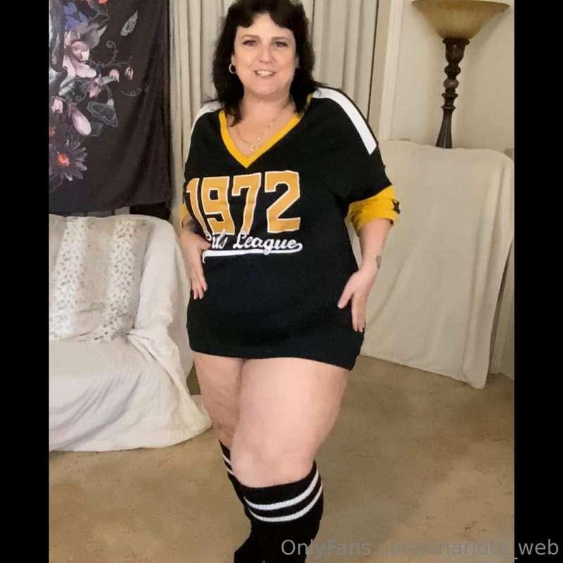 Hey loves 💋💋💋
Follow me on more platforms for an idea of thi..