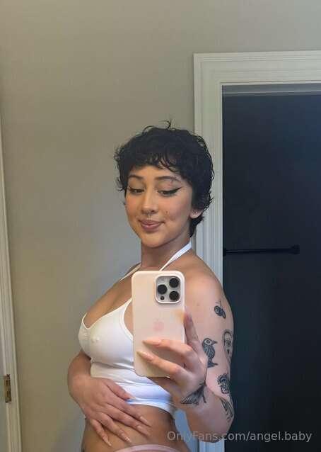 Everybody loves a good mirror pic