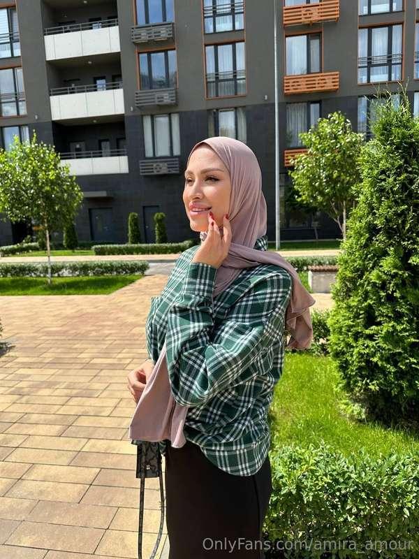 ✨ Today, I caught myself thinking that happiness is most oft..