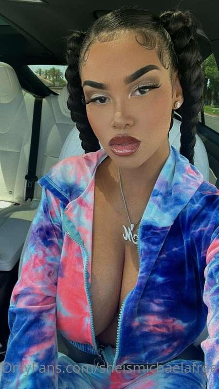 you're still here babe? get tf over to my FREE VIP PAGE wher..