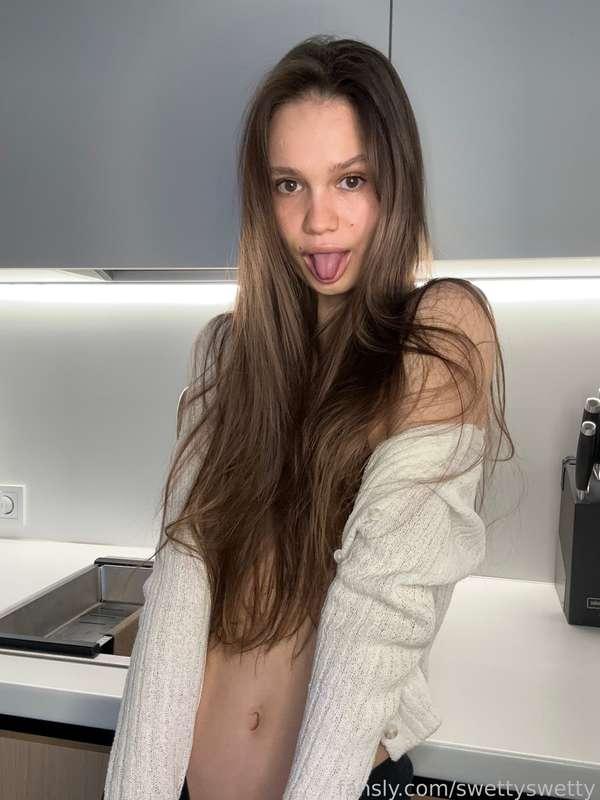 swettyswetty image #1