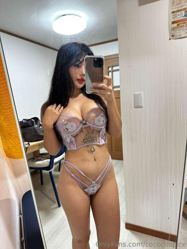 I love Lingerie shopping! I spent the morning getting coffee..