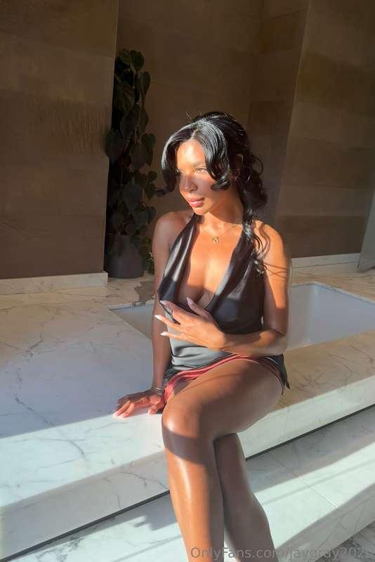 Seeing as a few of you in messages said you liked this one t..