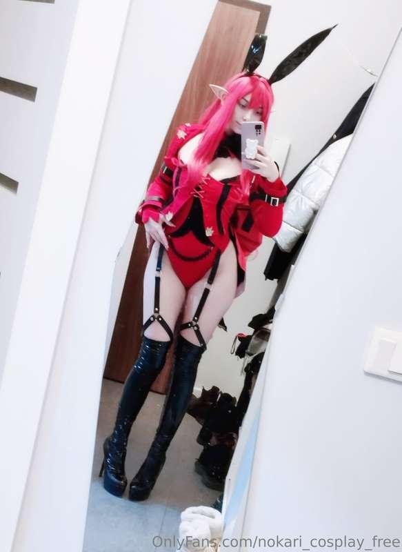 Oya buns~ it seems that my new bunny suit for valentine's da..