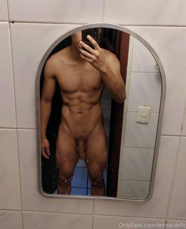 Mi polla necesita atención 🍆😈