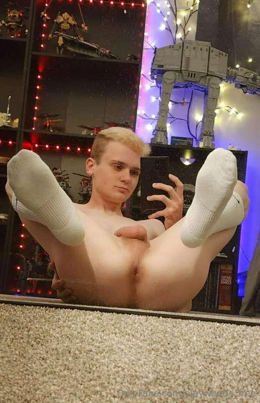 OMG, get up close and personal with @ryansnow2552 Kinky side..