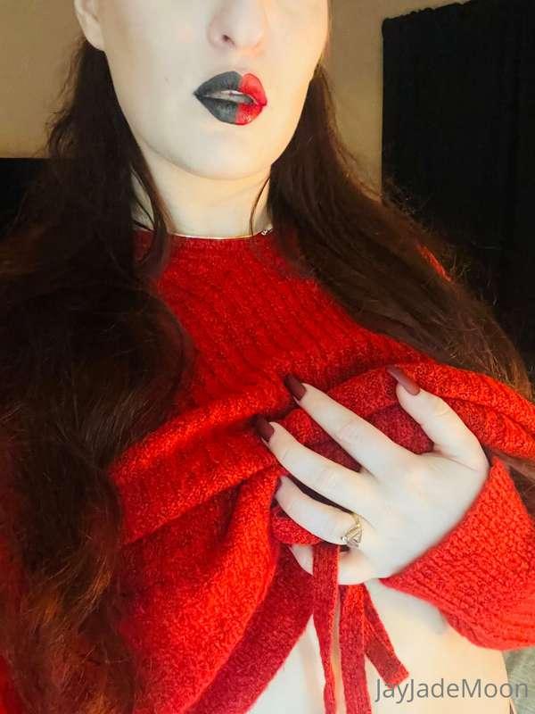 Swipe for my pretty pale nipples 🎀💄my boobs have been gettin..