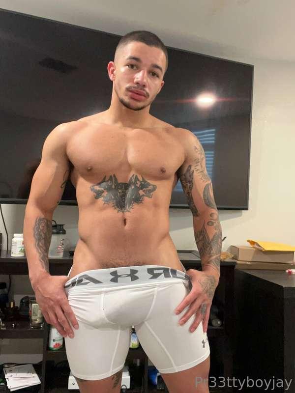 My monster cock 🍆 is waiting.