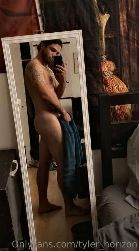 Come shower with me 😘
