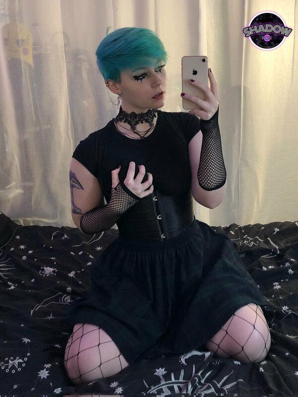 egirlshadowx image #0