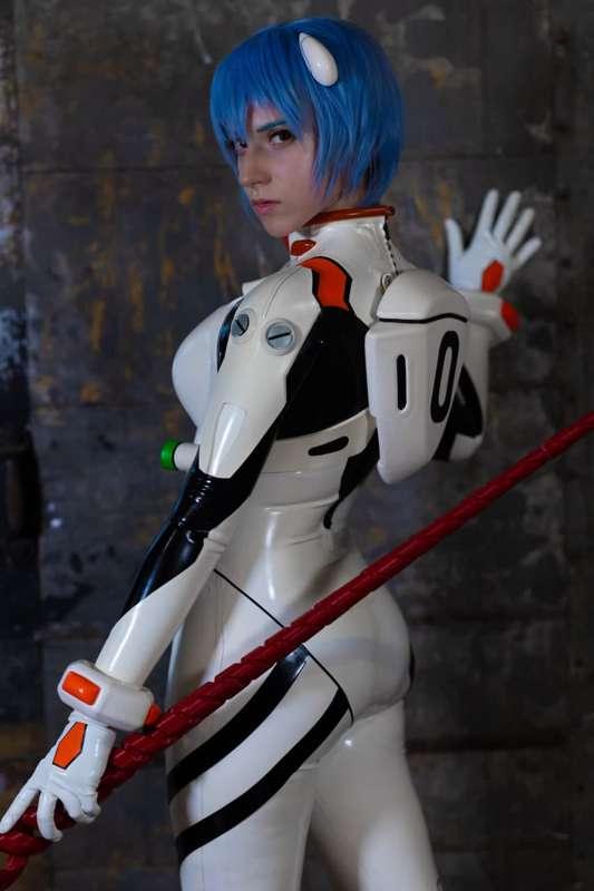 Rei ayanami plugsuit cosplay preview