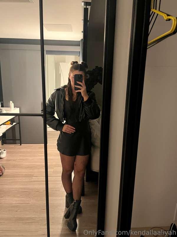Do you like my outfit yes or yes? 😉