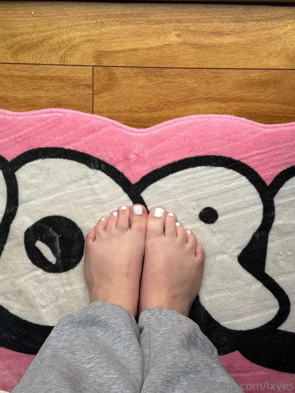 fresh pedicure, had to show off :)