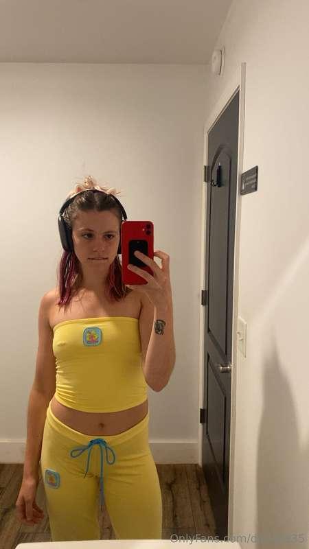unlock to see my tits :P