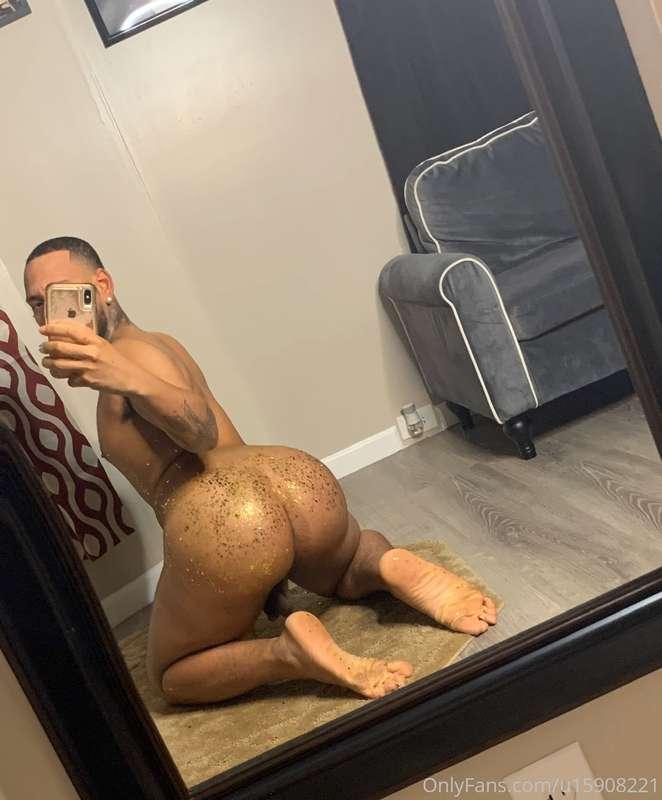 Gold Pussy 😉