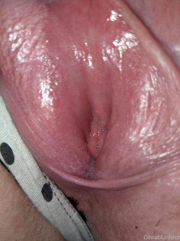 oliviabluntslut image #11