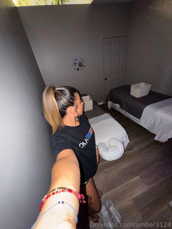 Wanna see me getting a massage? 🙈💦