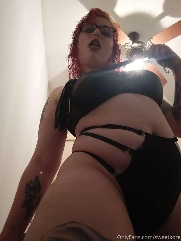 I'm feeling my Dom energy today, who wants to be humiliated?..