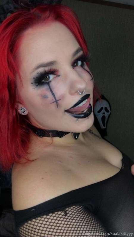 Lets do another game my loves! This one is a dick and ball c..