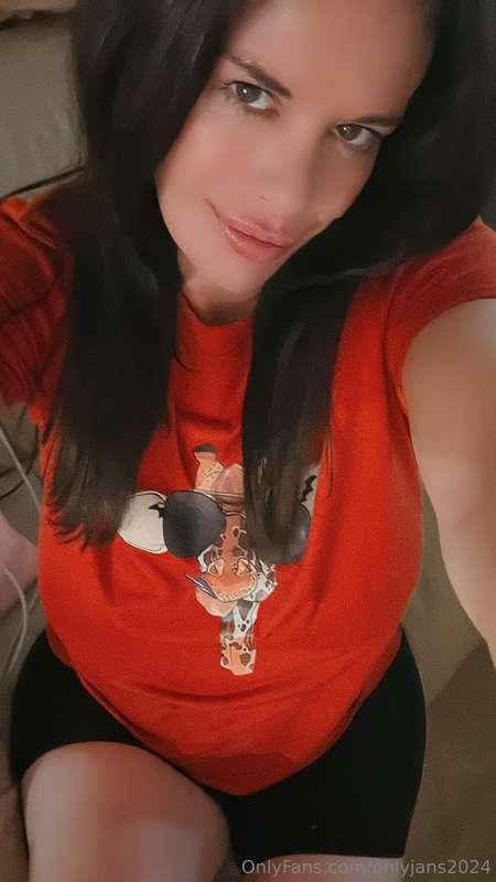 Do you like me cute or sexy?
