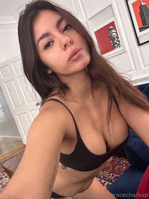Just me, without any make-up🙈