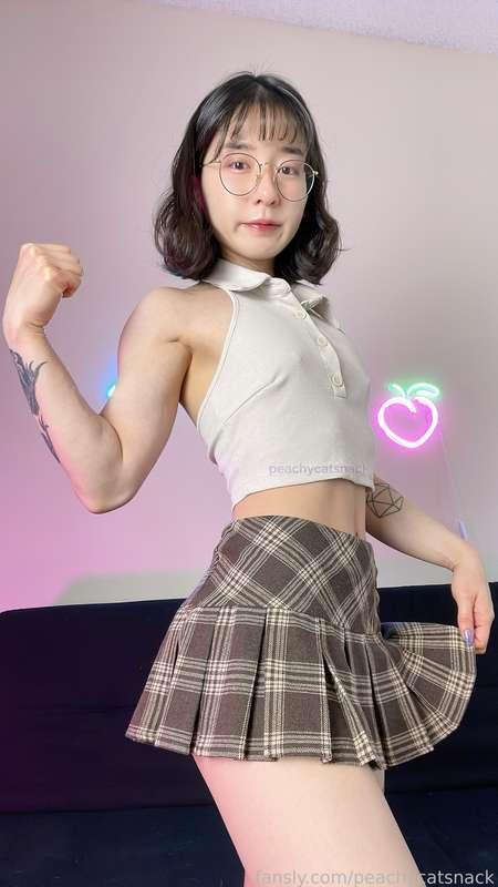 peachycatsnack image #2
