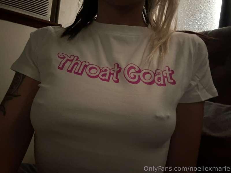 Got a new shirt today😘