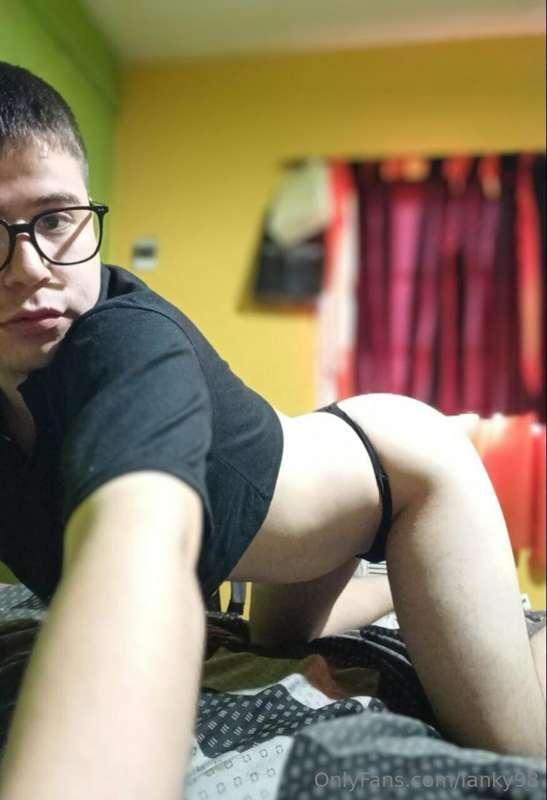 💝FREE SUBSCRIPTION💝
HOT LATINO WITH A GREAT ASS WAITING FOR ..