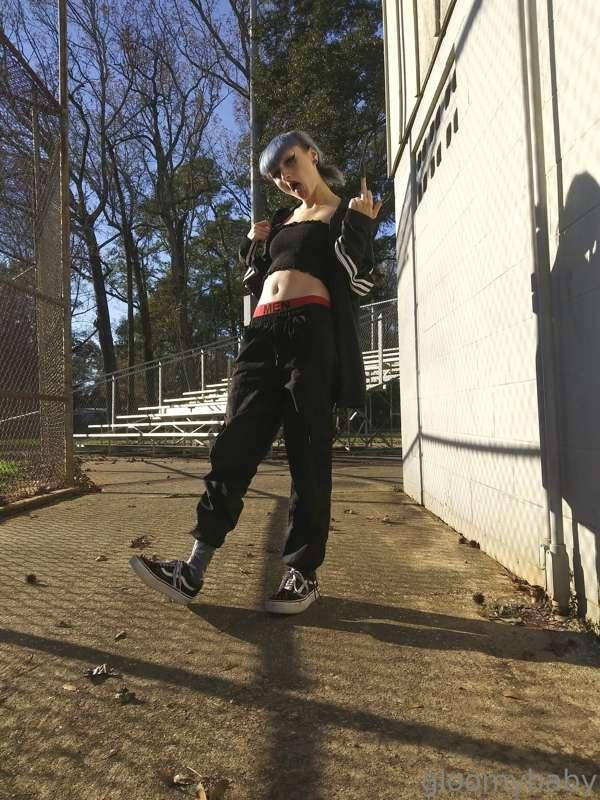 feeling very tomboyish today...
