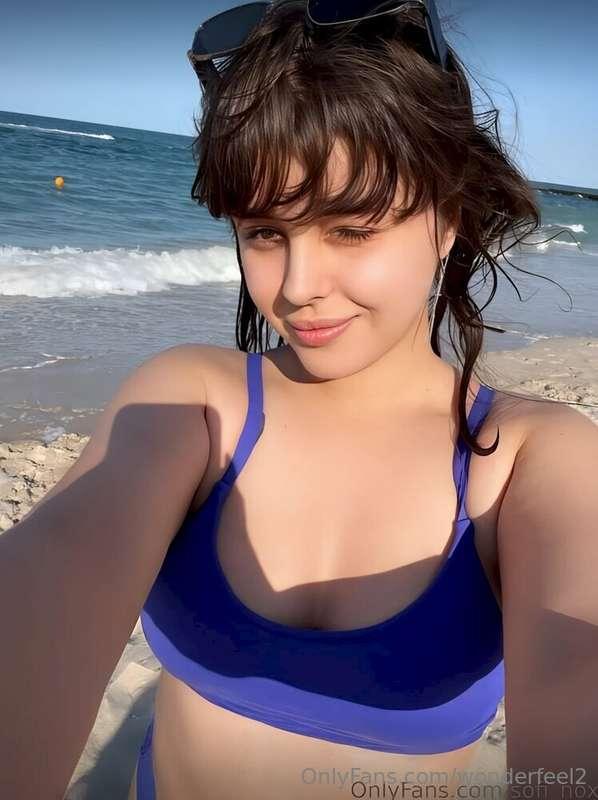 @sofi_nox She is waiting for you 🥵💋@sofi_nox💋Join this hot b..