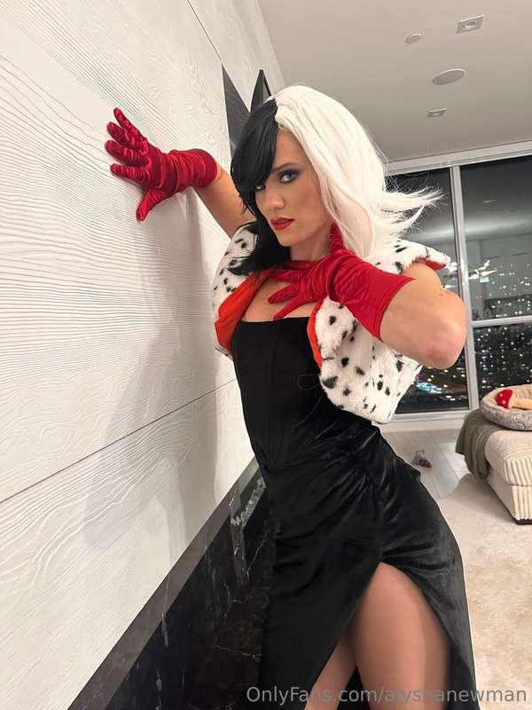 About last night 😈 Check your DMs! 