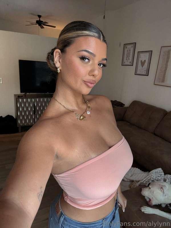 Felt cute might delete later 🤭