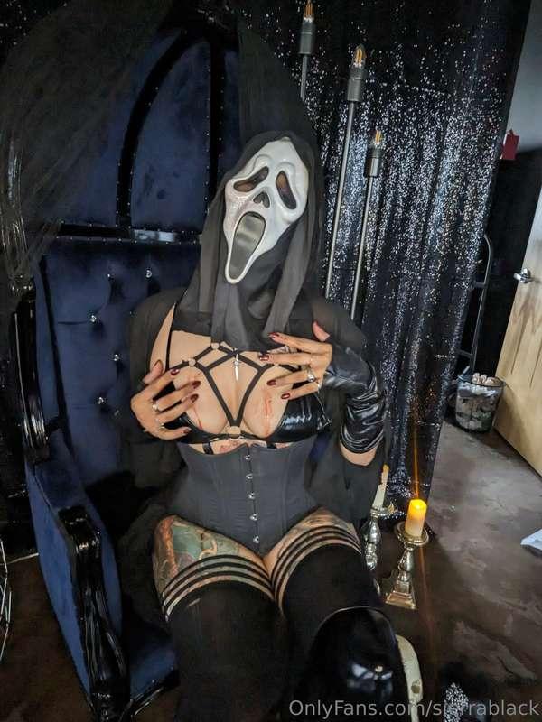 sierrablack image #33