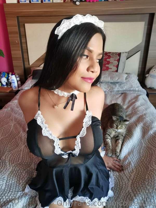 Puedo pasar a limpiar tu cuarto. 🥵🔥