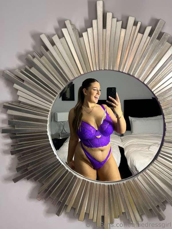 Love this color 💜