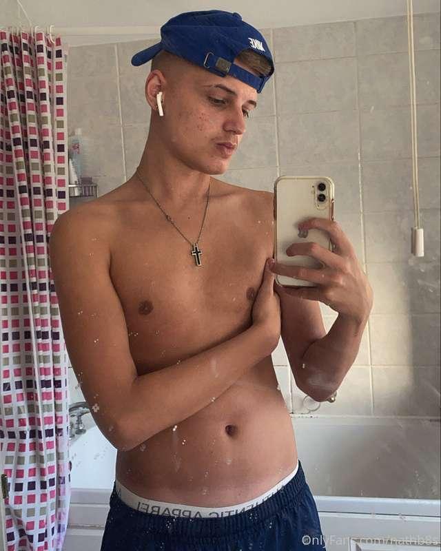 Can't help looking this good, don't even have to try 🥵