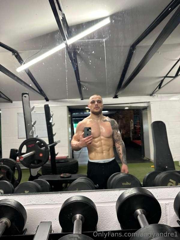 how long do you think it takes to get to know each other? 🥂